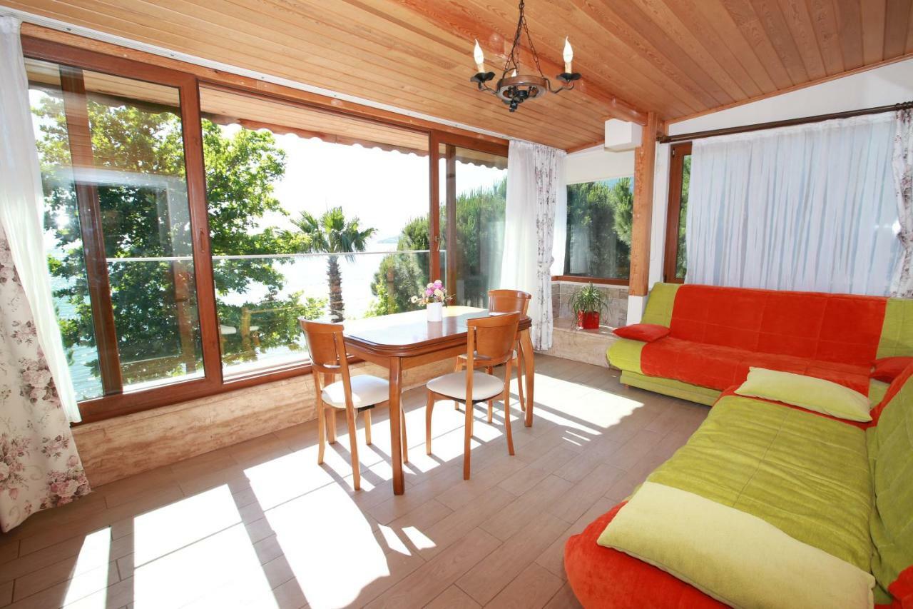Nil Apart Otel Ocaklar Bagian luar foto
