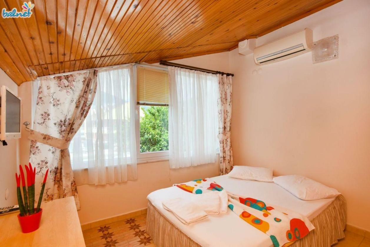Nil Apart Otel Ocaklar Bagian luar foto