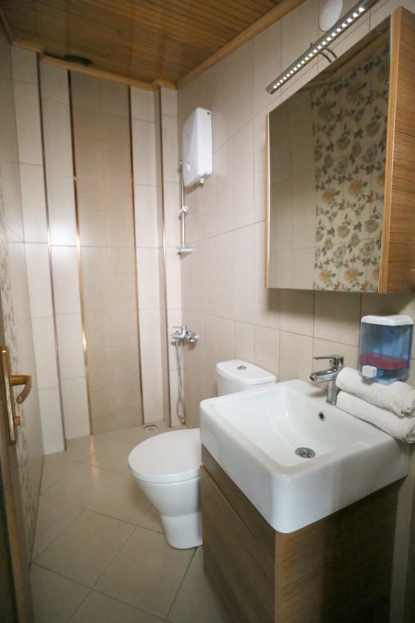 Nil Apart Otel Ocaklar Bagian luar foto