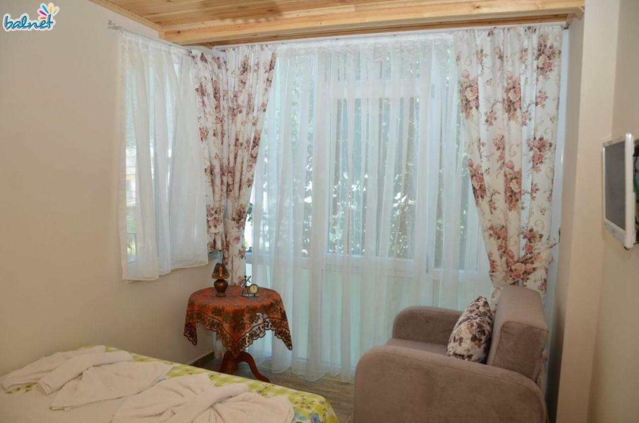 Nil Apart Otel Ocaklar Bagian luar foto