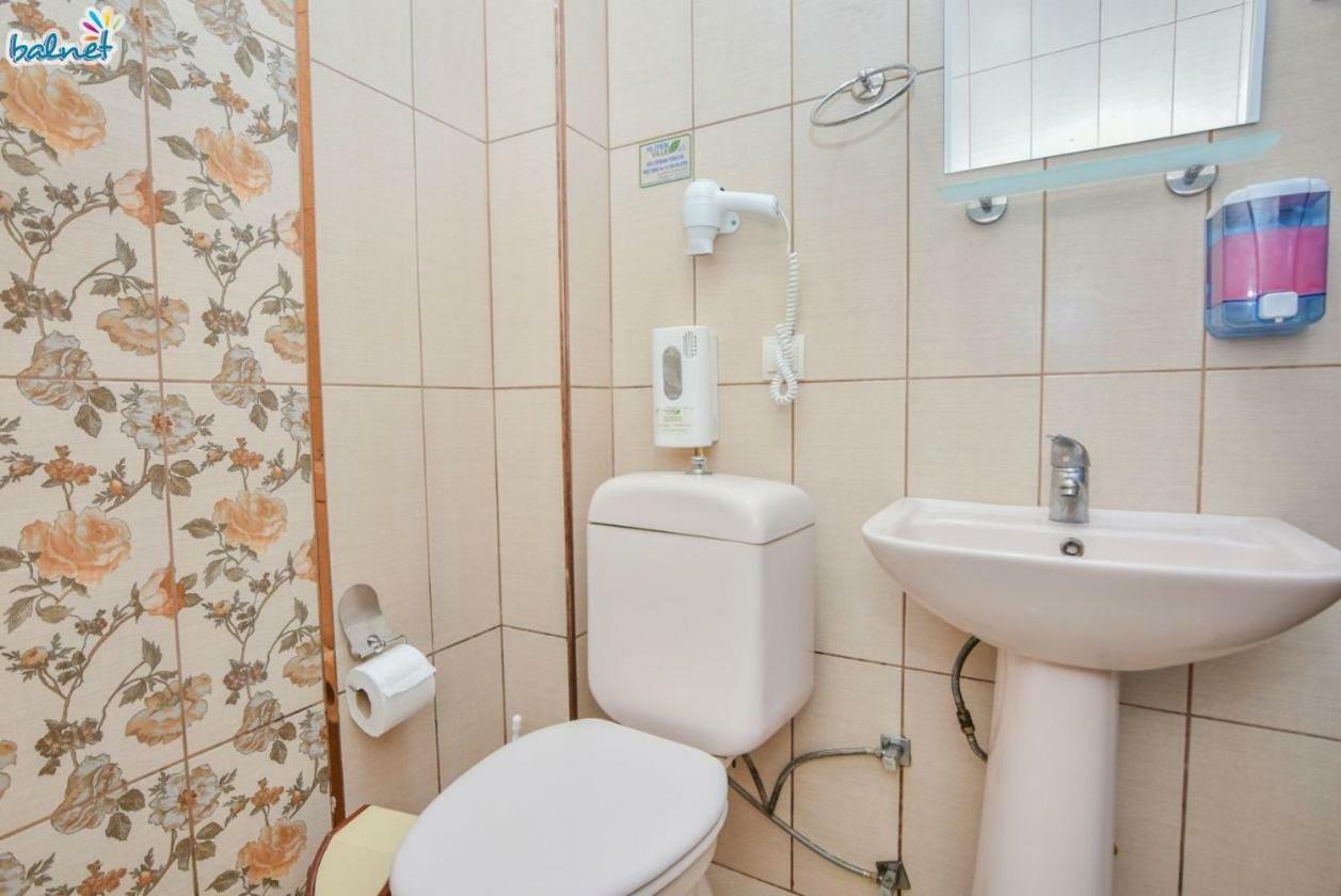 Nil Apart Otel Ocaklar Bagian luar foto
