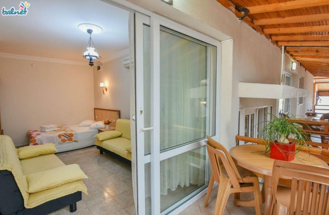 Nil Apart Otel Ocaklar Bagian luar foto